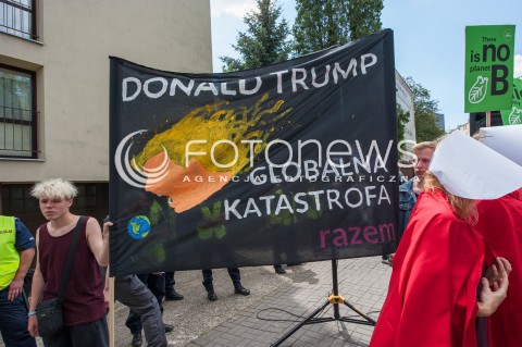  06.07.2017 WARSZAWA<br />MANIFESTACJA ANTY TRUMP<br />N/Z MANIFESTANCI<br /> 