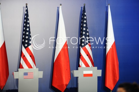  06.07.2017 WARSZAWA<br />SZCZYT INICJATYWY TROJMORZA<br />N/Z MOWNICE FLAGI POLSKI STANOW ZJEDNOCZONYCH <br /> 