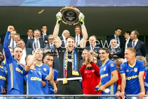  07.07.2017 WARSZAWA PILKA NOZNA <br />
FOOTBALL SUPERPUCHAR STADION LEGII<br />
MECZ LEGIA WARSZAWA - ARKA GDYNIA<br />
N/Z RADOSC DRUZYNY ARKA GDYNIA ZE ZDOBYCIA PUCHARU POLSKI<br />
 