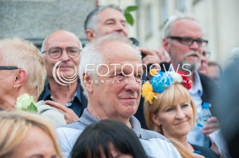  10.07.2017 WARSZAWA<br />MANIFESTACJA OPOZYCJI PODCZAS MIESIECZNICY SMOLENSKIEJ<br />N/Z STEFAN NIESIOLOWSKI<br /> 