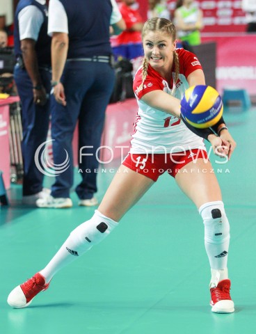  14.07.2017 OSTROWIEC SWIETOKRZYSKI <br />SIATKOWKA KOBIET <br />WORLD GRAND PRIX II DYWIZJI 2017 FIVB VOLLEYBALL <br />MECZ POLSKA - PERU ( POLAND - PERU ) <br />N/Z MARTYNA GRAJBER SYLWETKA <br /> 