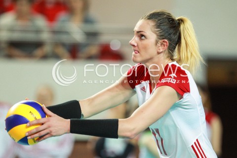  14.07.2017 OSTROWIEC SWIETOKRZYSKI <br />SIATKOWKA KOBIET <br />WORLD GRAND PRIX II DYWIZJI 2017 FIVB VOLLEYBALL <br />MECZ POLSKA - PERU ( POLAND - PERU ) <br />N/Z MALWINA SMARZEK SYLWETKA <br /> 