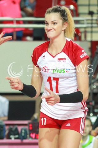 14.07.2017 OSTROWIEC SWIETOKRZYSKI <br />SIATKOWKA KOBIET <br />WORLD GRAND PRIX II DYWIZJI 2017 FIVB VOLLEYBALL <br />MECZ POLSKA - PERU ( POLAND - PERU ) <br />N/Z MALWINA SMARZEK SYLWETKA RADOSC EMOCJE <br /> 