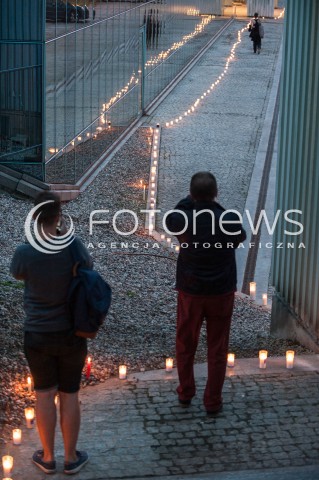  16.07.2017 WARSZAWA<br />LANCUCH SWIATLA POD SADEM NAJWYZSZYM<br />N/Z ZNICZE POD SADEM NAJWYZSZYM<br /> 