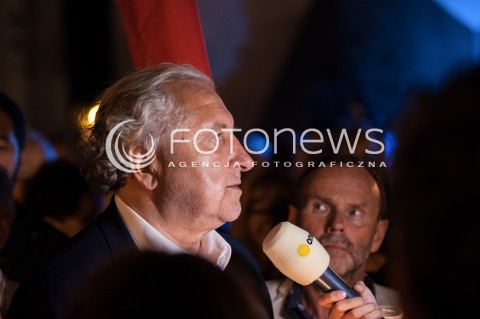  16.07.2017 WARSZAWA<br />LANCUCH SWIATLA POD SADEM NAJWYZSZYM<br />N/Z ANDRZEJ RZEPLINSKI<br /> 