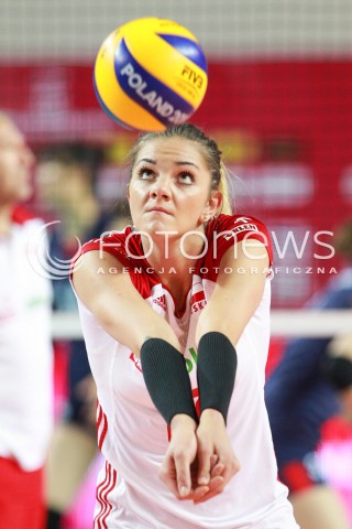  16.07.2017 OSTROWIEC SWIETOKRZYSKI <br />SIATKOWKA KOBIET <br />WORLD GRAND PRIX II DYWIZJI 2017 FIVB VOLLEYBALL <br />MECZ POLSKA - KOREA POLUDNIOWA ( POLAND - KOREA ) <br />N/Z MALWINA SMARZEK SYLWETKA <br /> 