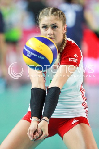  16.07.2017 OSTROWIEC SWIETOKRZYSKI <br />SIATKOWKA KOBIET <br />WORLD GRAND PRIX II DYWIZJI 2017 FIVB VOLLEYBALL <br />MECZ POLSKA - KOREA POLUDNIOWA ( POLAND - KOREA ) <br />N/Z MARTYNA GRAJBER SYLWETKA <br /> 