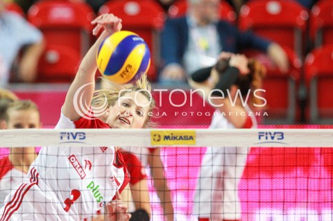  16.07.2017 OSTROWIEC SWIETOKRZYSKI <br />SIATKOWKA KOBIET <br />WORLD GRAND PRIX II DYWIZJI 2017 FIVB VOLLEYBALL <br />MECZ POLSKA - KOREA POLUDNIOWA ( POLAND - KOREA ) <br />N/Z KLAUDIA ALAGIERSKA SYLWETKA ATAK<br /> 