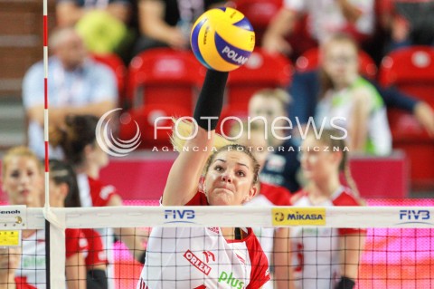  16.07.2017 OSTROWIEC SWIETOKRZYSKI <br />SIATKOWKA KOBIET <br />WORLD GRAND PRIX II DYWIZJI 2017 FIVB VOLLEYBALL <br />MECZ POLSKA - KOREA POLUDNIOWA ( POLAND - KOREA ) <br />N/Z MALWINA SMARZEK SYLWETKA ATAK <br /> 