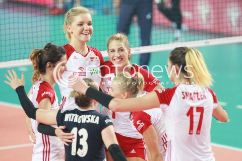  16.07.2017 OSTROWIEC SWIETOKRZYSKI <br />SIATKOWKA KOBIET <br />WORLD GRAND PRIX II DYWIZJI 2017 FIVB VOLLEYBALL <br />MECZ POLSKA - KOREA POLUDNIOWA ( POLAND - KOREA ) <br />N/Z AGNIESZKA KAKOLEWSKA BERENIKA TOMSIA RADOSC EMOCJE <br /> 