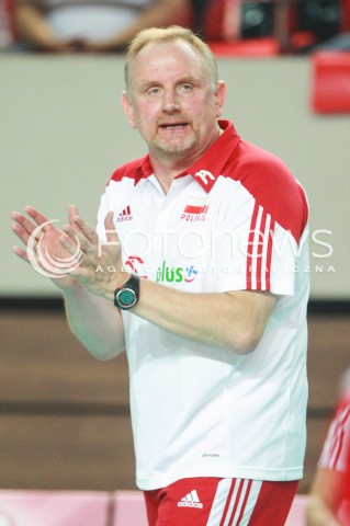  16.07.2017 OSTROWIEC SWIETOKRZYSKI <br />SIATKOWKA KOBIET <br />WORLD GRAND PRIX II DYWIZJI 2017 FIVB VOLLEYBALL <br />MECZ POLSKA - KOREA POLUDNIOWA ( POLAND - KOREA ) <br />N/Z JACEK NAWROCKI - I TRENER ( HEAD COACH ) SYLWETKA <br /> 