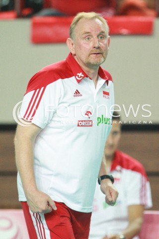  16.07.2017 OSTROWIEC SWIETOKRZYSKI <br />SIATKOWKA KOBIET <br />WORLD GRAND PRIX II DYWIZJI 2017 FIVB VOLLEYBALL <br />MECZ POLSKA - KOREA POLUDNIOWA ( POLAND - KOREA ) <br />N/Z JACEK NAWROCKI - I TRENER ( HEAD COACH ) SYLWETKA <br /> 