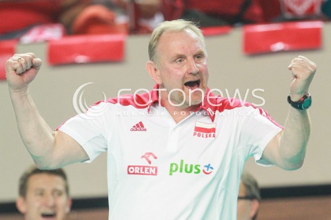  16.07.2017 OSTROWIEC SWIETOKRZYSKI <br />SIATKOWKA KOBIET <br />WORLD GRAND PRIX II DYWIZJI 2017 FIVB VOLLEYBALL <br />MECZ POLSKA - KOREA POLUDNIOWA ( POLAND - KOREA ) <br />N/Z JACEK NAWROCKI - I TRENER ( HEAD COACH ) SYLWETKA RADOSC EMOCJE <br /> 