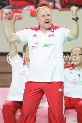  16.07.2017 OSTROWIEC SWIETOKRZYSKI <br />SIATKOWKA KOBIET <br />WORLD GRAND PRIX II DYWIZJI 2017 FIVB VOLLEYBALL <br />MECZ POLSKA - KOREA POLUDNIOWA ( POLAND - KOREA ) <br />N/Z JACEK NAWROCKI - I TRENER ( HEAD COACH ) SYLWETKA RADOSC EMOCJE <br /> 