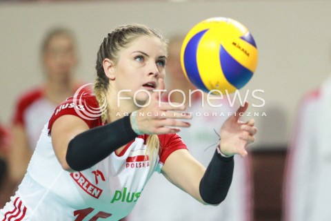  16.07.2017 OSTROWIEC SWIETOKRZYSKI <br />SIATKOWKA KOBIET <br />WORLD GRAND PRIX II DYWIZJI 2017 FIVB VOLLEYBALL <br />MECZ POLSKA - KOREA POLUDNIOWA ( POLAND - KOREA ) <br />N/Z MARTYNA GRAJBER SYLWETKA <br /> 