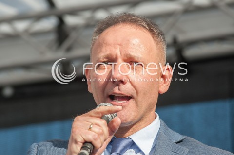  18.07.2017 WARSZAWA<br />MANIFESTACJA OPOZYCJI POD PARLAMENTEM<br />N/Z JACEK PROTASIEWICZ<br /> 