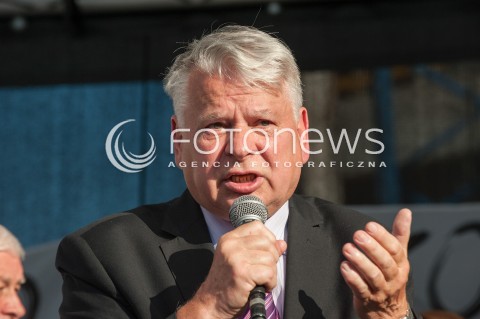  18.07.2017 WARSZAWA<br />MANIFESTACJA OPOZYCJI POD PARLAMENTEM<br />N/Z BOGDAN BORUSEWICZ<br /> 