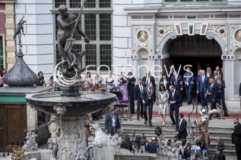 18.07.2017 GDANSK<br />WIZYTA KSIEZNEJ KATE I KSIECIA WILLIAMA W GDANSKU  <br />N/Z PREZYDENT MIASTA GDANSK PAWEL ADAMOWICZ KSIEZNA KATE KATARZYNA MIDDLETON - ( KSIEZNA CAMBRIDGE ) KSIAZE WILLIAM<br /> 