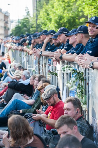  20.07.2017 WARSZAWA<br />MANIFESTACJA OPOZYCJI POD SEJMEM<br />N/Z MANIFESTANCI I POLICJA<br /> 