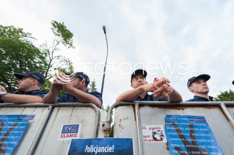  20.07.2017 WARSZAWA<br />MANIFESTACJA OPOZYCJI POD SEJMEM<br />N/Z POLICJA<br /> 
