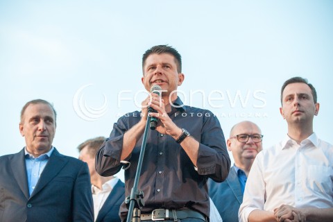  20.07.2017 WARSZAWA<br />LANCUCH SWIATLA POD PALACEM PREZYDENCKIM<br />N/Z GRZEGORZ SCHETYNA RYSZARD PETRU WLADYSLAW KOSINIAK KAMYSZ<br /> 