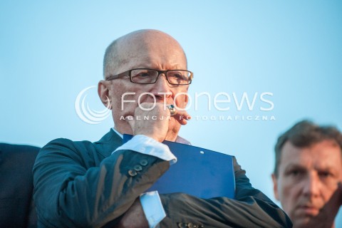  20.07.2017 WARSZAWA<br />LANCUCH SWIATLA POD PALACEM PREZYDENCKIM<br />N/Z WOJCIECH PSZONIAK<br /> 