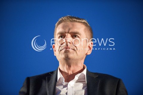  20.07.2017 WARSZAWA<br />LANCUCH SWIATLA POD PALACEM PREZYDENCKIM<br />N/Z BARTOSZ ARLUKOWICZ<br /> 