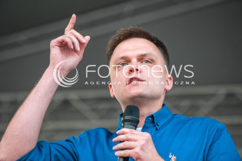  24.07.2017 WARSZAWA<br />MANIFESTACJA POD PALACEM PREZYDENCKIM<br />N/Z SZYMON HOLOWNIA<br /> 