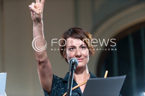  24.07.2017 WARSZAWA<br />MANIFESTACJA POD PALACEM PREZYDENCKIM<br />N/Z MAJA OSTASZEWSKA<br /> 