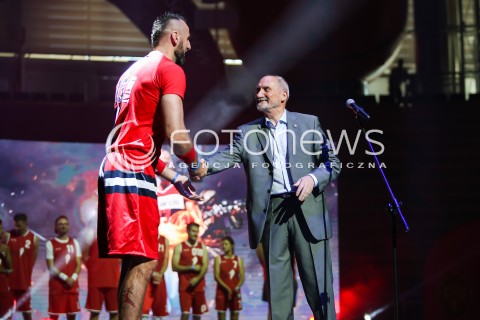  30.07.2017 LODZ MECZ KOSZYKOWKI GORTAT TEAM VS WOJSKO POLSKIE W LODZKIEJ ATLAS ARENIE<br />
N/Z MARCIN GORTAT ANTONI MACIEREWICZ<br />
 