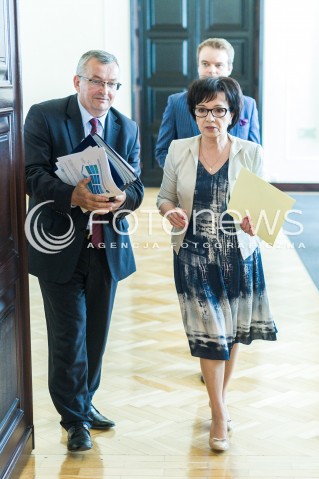  31.07.2017 WARSZAWA<br />POSIEDZENIE RADY MINISTROW<br />N/Z ELZBIETA WITEK ANDRZEJ ADAMCZYK<br /> 