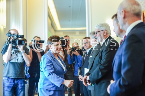  31.07.2017 WARSZAWA<br />POSIEDZENIE RADY MINISTROW<br />N/Z BEATA SZYDLO DZIENNIKARZE MINISTROWIE OPERATORZY KAMER KAMERZYSCI FOTOREPORTERZY WITOLD WASZCZYKOWSKI<br /> 
