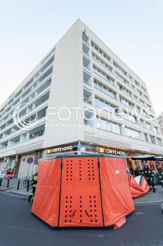  01.08.2017 WARSZAWA<br />NIEUDANA PROBA SAMOBOJCZA<br />N/Z SAMOBOJCA<br /> 