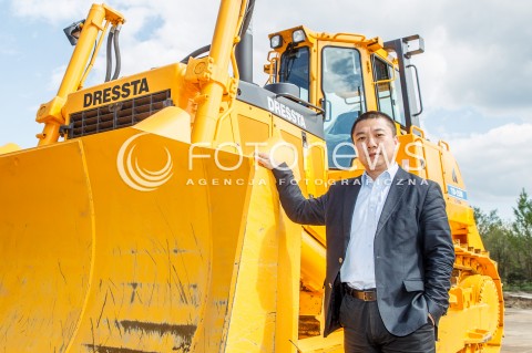  01.08.2017 STALOWA WOLA <br />HOU YUBO - PREZES FIRMY LIUGONG DRESSTA MACHINERY<br />N/Z HOU YUBO<br /> 