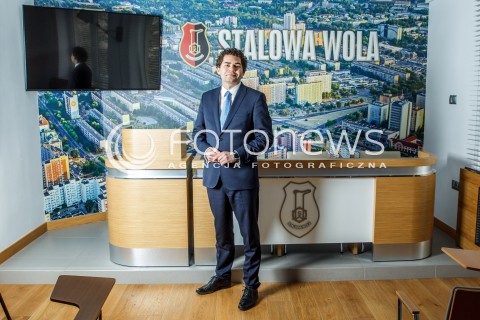  01.08.2017 STALOWA WOLA<br />
LUCJUSZ NADBEREZNY - PREZYDENT STALOWEJ WOLI<br />
SESJA ZDJECIOWA<br />
N/Z LUCJUSZ NADBEREZNY<br />
 