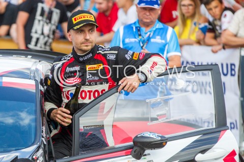  05.08.2017 RZESZOW <br />26. RAJD RZESZOWSKI <br />META I DEKORACJA ZAWODNIKOW <br />N/Z KAJETAN KAJETANOWICZ<br /> 