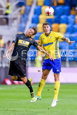  07.08.2017 GDYNIA <br />PILKA NOZNA - EKSTRAKLASA SEZON 2017/2018<br />MECZ ARKA GDYNIA - KORONA KIELCE<br />N/Z DAMIAN ZBOZIEN GORCAN CVIJANOVIC<br /> 