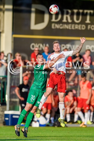  09.08.2017 BYTOW <br />PILKA NOZNA - 1/16 PUCHARU POLSKI<br />MECZ DRUTEX-BYTOVIA BYTOW - LECHIA GDANSK<br />N/Z JAO NUNES BARTLOMIEJ POCZOBUT<br /> 