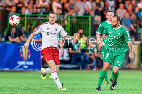  09.08.2017 BYTOW <br />PILKA NOZNA - 1/16 PUCHARU POLSKI<br />MECZ DRUTEX-BYTOVIA BYTOW - LECHIA GDANSK<br />N/Z FLAVIO PAIXAO BARTLOMIEJ POCZOBUT<br /> 