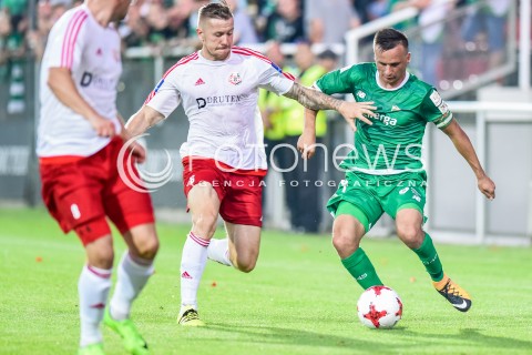  09.08.2017 BYTOW <br />PILKA NOZNA - 1/16 PUCHARU POLSKI<br />MECZ DRUTEX-BYTOVIA BYTOW - LECHIA GDANSK<br />N/Z SLAWOMIR PESZKO BARTLOMIEJ POCZOBUT<br /> 