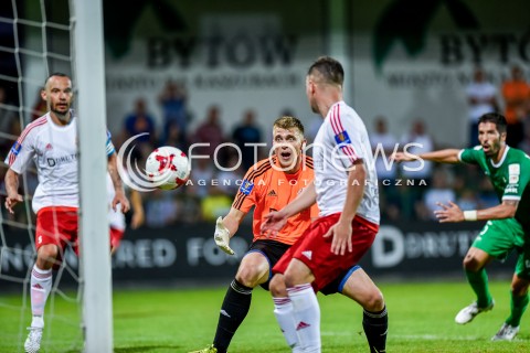  09.08.2017 BYTOW <br />PILKA NOZNA - 1/16 PUCHARU POLSKI<br />MECZ DRUTEX-BYTOVIA BYTOW - LECHIA GDANSK<br />N/Z MATEUSZ OSZMANIEC<br /> 