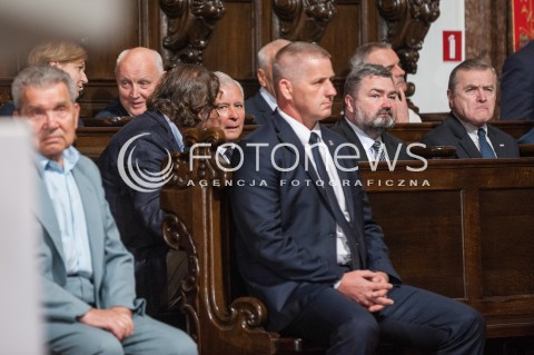  10.08.2017 WARSZAWA<br />MIESIECZNICA SMOLENSKA<br />N/Z PIOTR GLINSKI WOJCIECH JASINSKI KAROL KARSKI ANNA FOTYGA JAROSLAW KACZYNSKI<br /> 