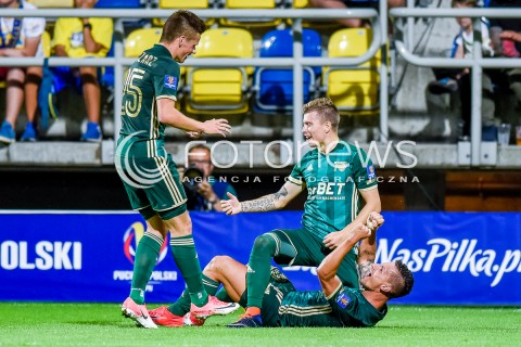  10.08.2017 GDYNIA <br />PILKA NOZNA - 1/16 PUCHARU POLSKI<br />MECZ ARKA GDYNIA - SLASK WROCLAW<br />N/Z JAKUB KOSECKI ARKADIUSZ PIECH ADRIAN LYSZCZARZ GOL RADOSC BRAMKA<br /> 