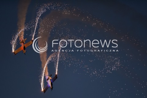  11.08.2017 GDYNIA <br />POKAZY LOTNICZE - AEROBALTIC GDYNIA 2017<br />N/Z FIREFLIES<br /> 