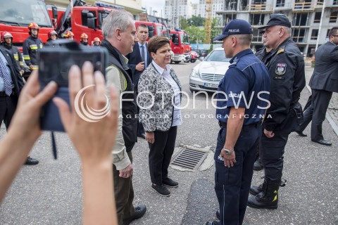  12.08.2017 GDANSK <br />ZEBRANIE SZTABU KRYZYSOWEGO W GDANSKU W SPRAWIE NAWALNIC W WOJEWODZTWIE POMORSKIM<br />N/Z BEATA SZYDLO DARIUSZ DRELICH ROBERT SUDENIS TOMASZ KOMOSZYNSKI<br /> 