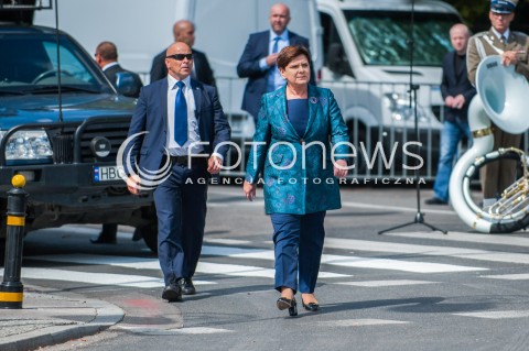  15.08.2016 WARSZAWA <br />OBCHODY SWIETA WOJSKA POLSKIEGO UROCZYSTOSCI PANSTWOWE <br />N/Z PREMIER BEATA SZYDLO BOR OCHRONA OCHRONIARZ<br /> 