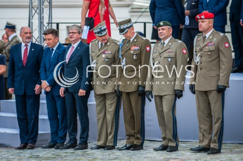  15.08.2016 WARSZAWA <br />OBCHODY SWIETA WOJSKA POLSKIEGO UROCZYSTOSCI PANSTWOWE <br />N/Z ANTONI MACIEREWICZ GENERAL GENERALOWIE<br /> 