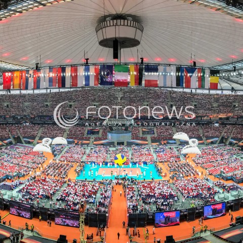  24.08.2017 WARSZAWA ( STADION NARODOWY ) <br />MISTRZOSTWA EUROPY W SIATKOWCE MEZCZYZN LOTTO EUROVOLLEY POLAND 2017 ( European Volleyball Championship ) <br />CEREMONIA OTWARCIA ( Opening Ceremony ) <br />N/Z TRYBUNY KIBICE DOPING EMOCJE SHOW WIDOK VIEW <br /> 