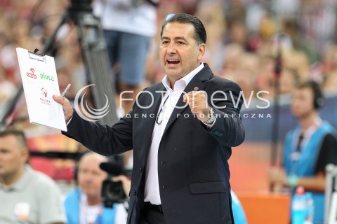  24.08.2017 WARSZAWA ( STADION NARODOWY ) <br />MISTRZOSTWA EUROPY W SIATKOWCE MEZCZYZN LOTTO EUROVOLLEY POLAND 2017 ( European Volleyball Championship ) <br />MECZ POLSKA - SERBIA ( Match Poland - Serbia ) <br />N/Z FERDINANDO DE GIORGI - I TRENER ( HEAD COACH ) SYLWETKA RADOSC EMOCJE <br /> 