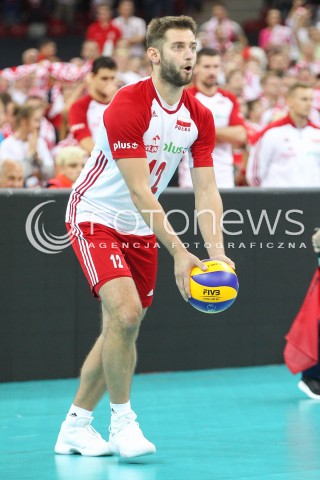  24.08.2017 WARSZAWA ( STADION NARODOWY ) <br />MISTRZOSTWA EUROPY W SIATKOWCE MEZCZYZN LOTTO EUROVOLLEY POLAND 2017 ( European Volleyball Championship ) <br />MECZ POLSKA - SERBIA ( Match Poland - Serbia ) <br />N/Z GRZEGORZ LOMACZ SYLWETKA <br /> 